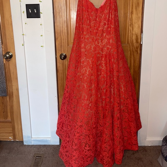 Red Lacey Dress, gown length - Picture 2 of 3